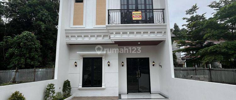 Jual Rumah Mewah Dalam Cluster Jakarta Selatan 1