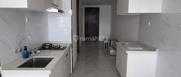 Dijual Apartemen 3BR Sky House Bsd Semi Furnished 1