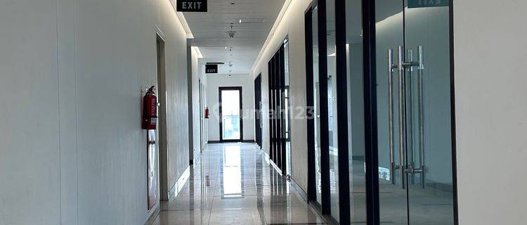 Di Sewakan Brand New Office Space Jakarta Pusat 1