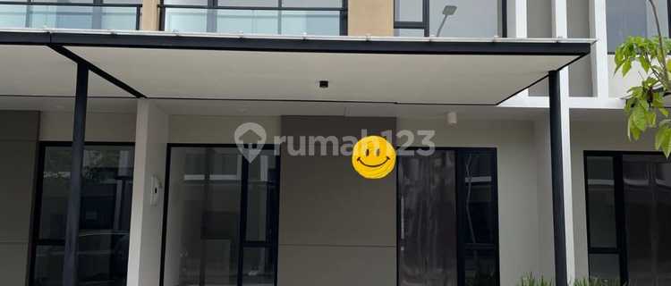 For Rent Millennial PIK 2 House 6x10 Empty Unfurnished 1