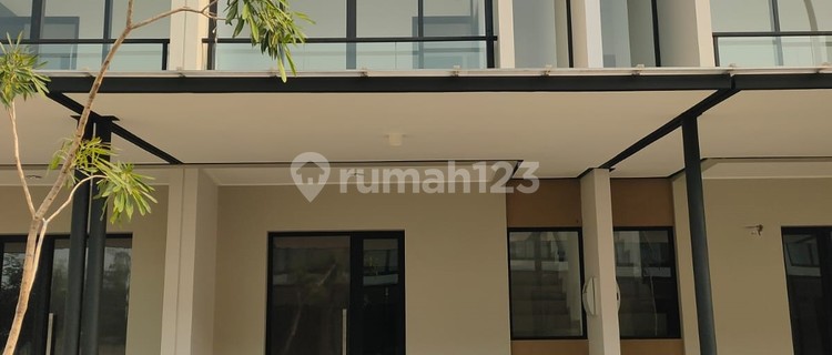 For Rent: PIK 2 Millennial House 4.5x10, Unfurnished 1