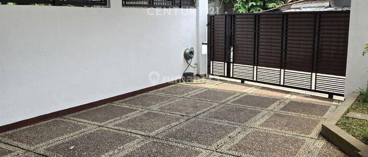 Dijual Rumah Asri 2 Lantai Siap Huni Di Cirendeu Ciputat DR15432 1