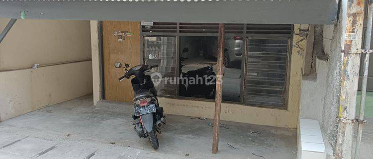 Dijual Cepat Rumah Tua Jelambar Jalan 1 Mobil Murah  1