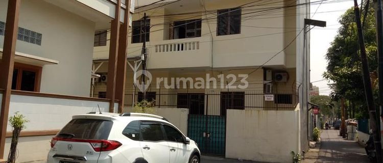 For Sale 3-Story Boarding House in Tanjung Duren 1