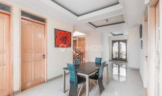 Kost Kosan Siap Huni 4 Lantai di Serpong Tangerang Selatan 1