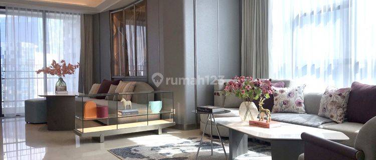 For Sale Apartemen Exclusive Casa Grande Phase II 3BR & Furnished 1