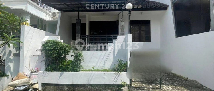 Strategic House in Taman Yasmin Cilendek Barat Housing, Bogor 1