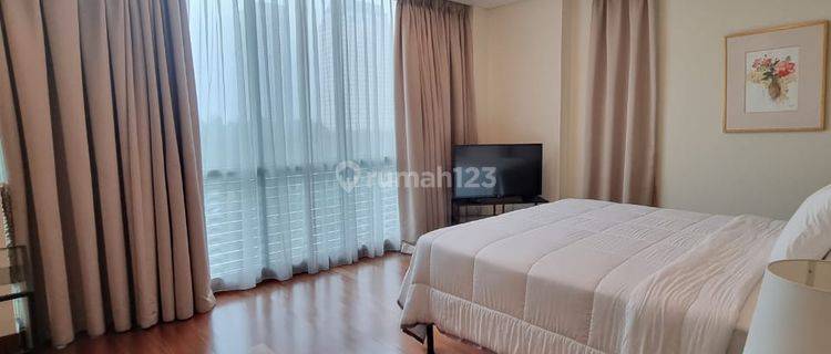 Apartement Senayan City Residences 3 BR Private Lift Golf View 1