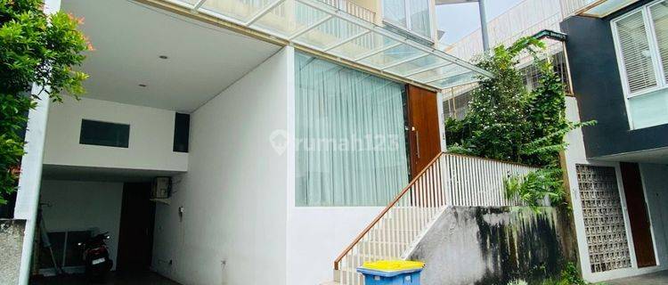 Rumah Full Furnished Modern Minimalist Dalam Komplek Kemang 1