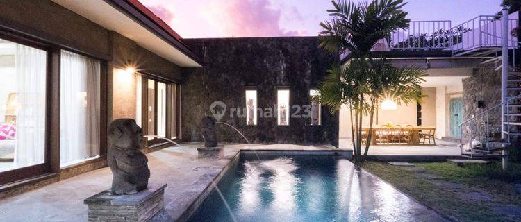 Yearly Rent Modern Tropical 2 Bedroom Villa in Sanur 1