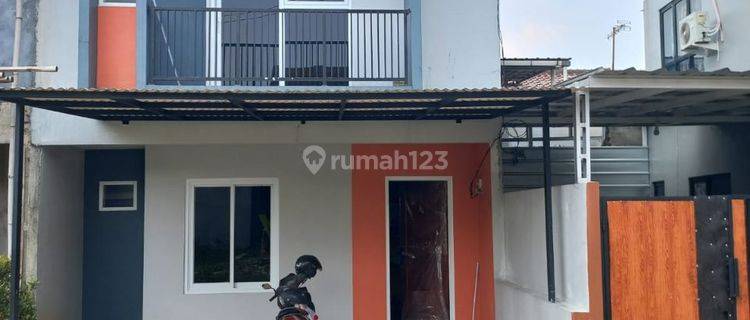 Rumah 2 lantai kota Bogor 600 jutaan dekat stasiun tol terminal  1