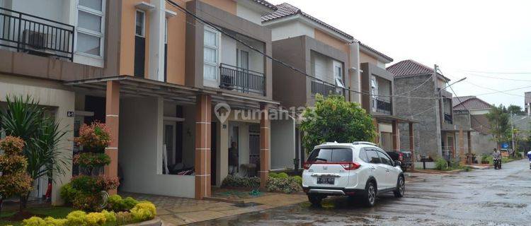 Rumah townhouse cash Bekasi strategis dekat tol jakarta Cibubur  1