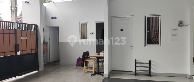 Rumah Kost Kos Depok SHM Dekat Kampus Universitas Ui Gunadarma 1