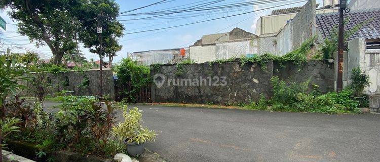 Dijual Tanah di Taman kedoya baru 405 m² 1