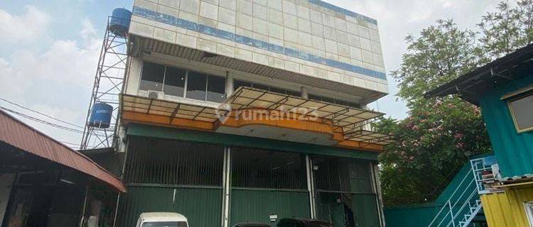 Dijual Gedung Dijalan Panjang Cocok Ruang Usaha 900m2 SHM 1