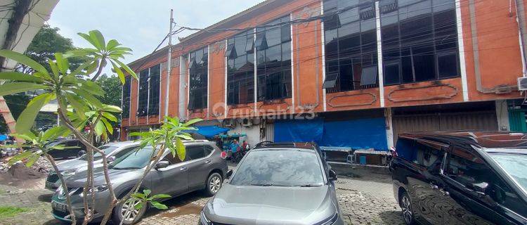 Dijual Ruko Tiga Lantai di Jalan Diponegoro, Denpasar 1