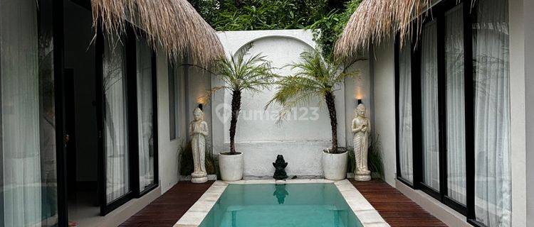 Tropical Modern 2BR Villa Near Sunset Road In Seminyak 1