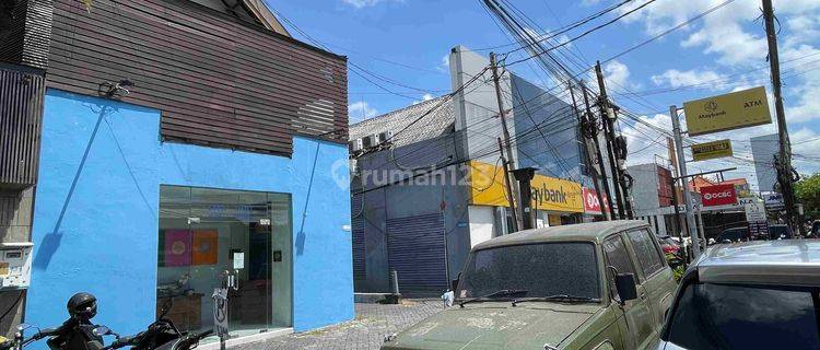 Well Maintained 2 Storey Shophouse Ready to Use in Kerobokan Seminyak 1