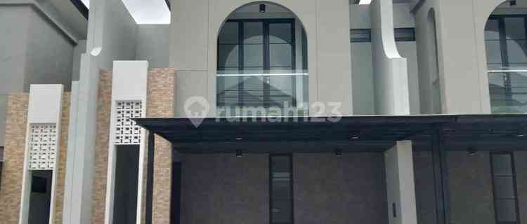 Minimalist House Citraland Kedamean Gresik 1