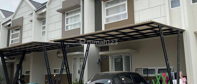 Rumah Murah 2 Lantai Shm Lokasi Strategis Nyaman Dan Damai  1