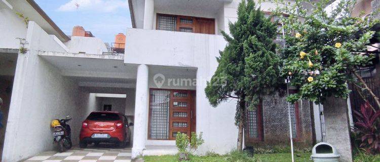 Rumah Bagus Siap Huni Dalam Komplek One Gate Di Cigadung Bandung 1