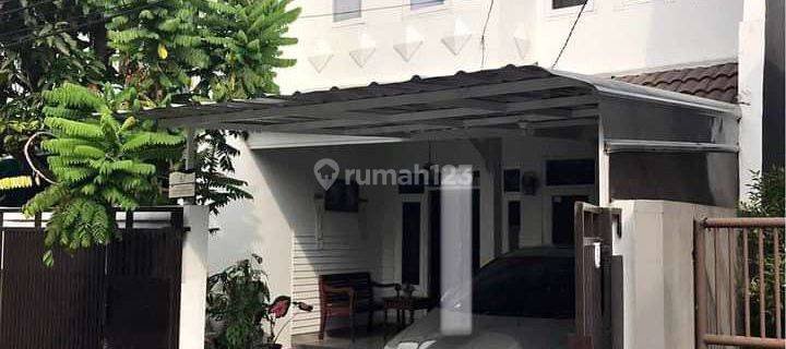 Rumah 2 Lantai Bagus SHM di Komplek Sanggar Kencana , Bandung 1