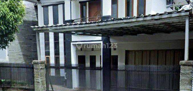 Jual Cepat Rumah Mewah Semi Furnished Batununggal Indah Estate 1