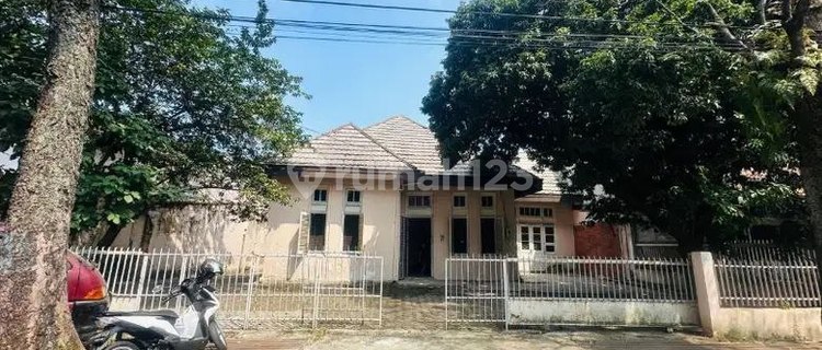 Cheap Non-Heritage Dutch House Wing Riau 1