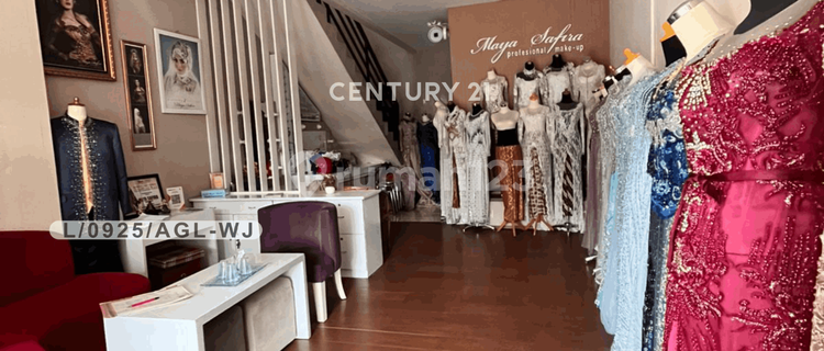 Ready-to-Use 2-Story Shophouse in Strategic Location, Ciumbuleuit, Bandung 1