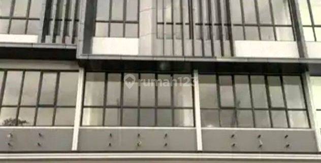 Ruko 3 Lantai Disewakan Strategis BSD - Gading Serpong 1