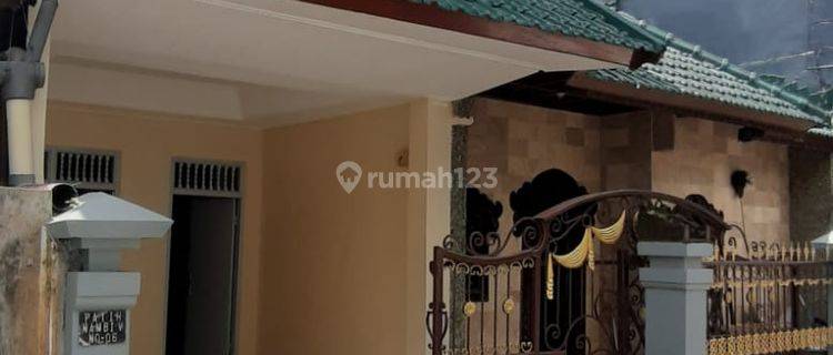 Jual Rumah 2 Lantai di Jl. Patih Nambi Db 1