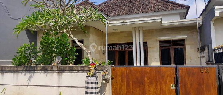 Rumah Bagus di Jl. By Pass Soekarno Tabanan Dw 1