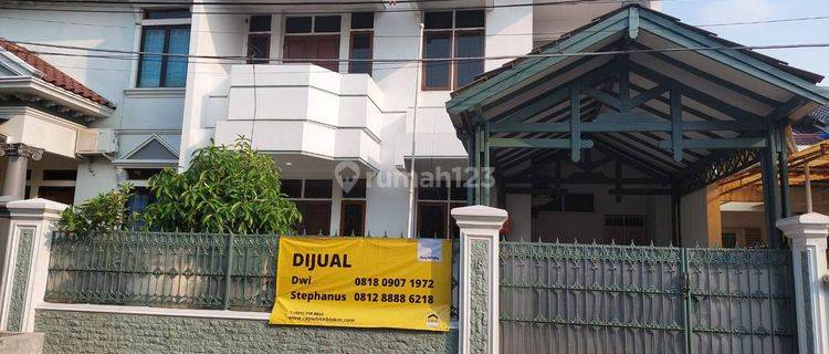 Rumah Bagus SHM di Pancoran Indah, Jakarta Selatan 1