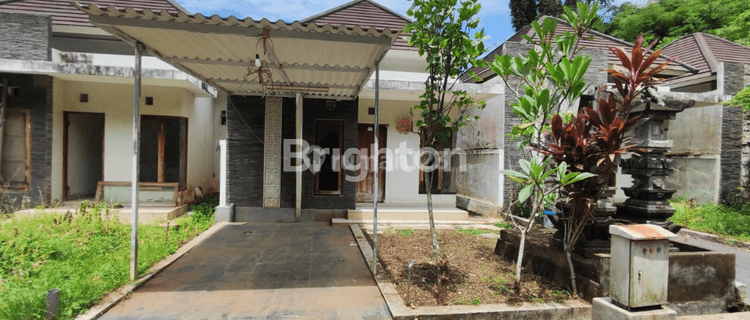 RUMAH MODERN CLUSTER ONE GATE SYSTEM PERUM GRIYA LOKA TABANAN 1