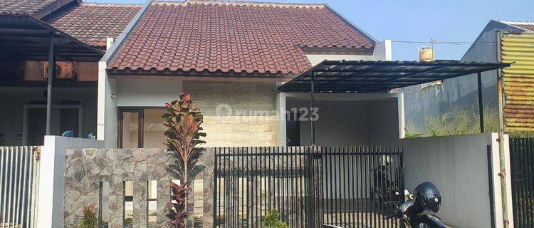 Rumah 1 Lantai di TKI 3 Nyaman Siap Huni  1