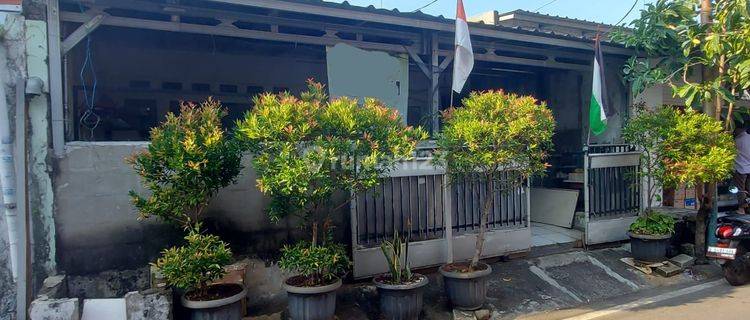 Rumah Kayu Putih Jakarta Timur Luas 105m2  1