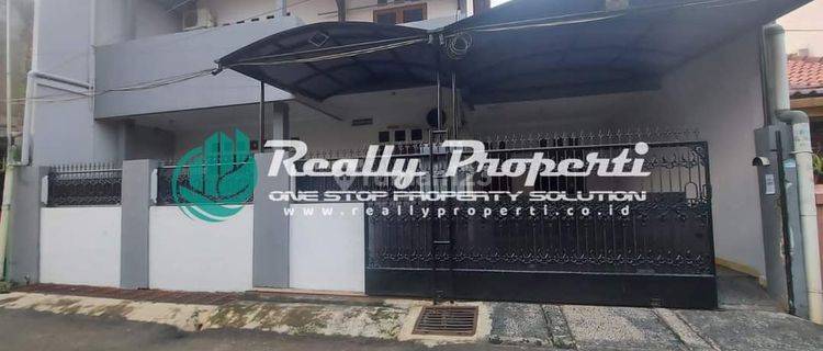 Dijual rumah 2 lantai lokasi strategis, dengan ventilasi maksimal dan bangunan kuat,  lingkungan aman, nyaman di Komplek Abadi Duren Sawit - Jakarta  Timur   1