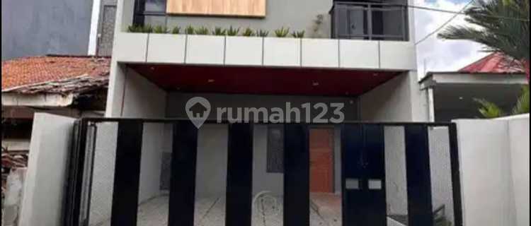 Rumah Baru Siap Huni Lokasi Strategis Bebas Banjir  1