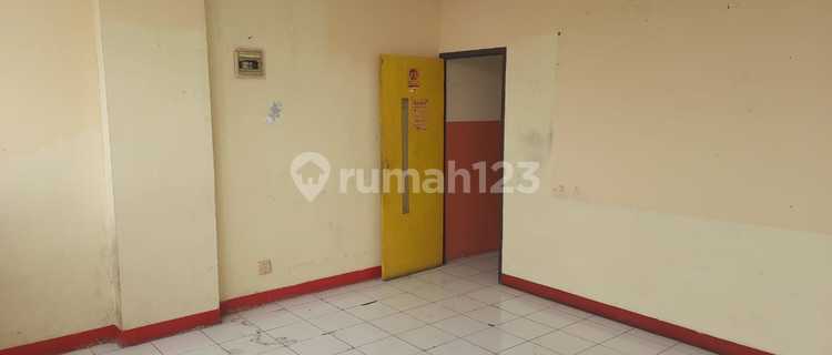 Ruko Dekat Fasilitas Kesehatan 2 Kamar di Pajajaran 1