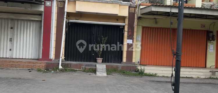 For Rent: Ready-to-Use Shophouse in Taman Harapan Baru, Bekasi 1