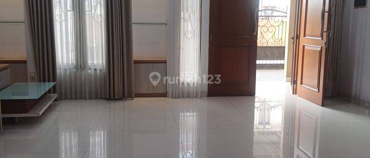 Disewakan Rumah Siap Huni Di Gading Kirana Kelapa Gading Jakarta 1