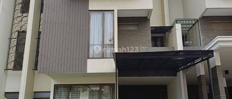 Disewa Rumah 3 Lantai Sutera Palmyra Alam Sutera Tangerang Bagus Full Furnished Siap Huni Tinggal Bawa Koper  1