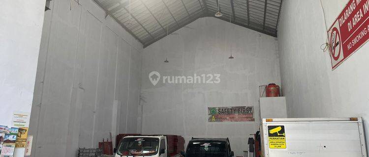 Gudang bagus,siap pakai,harga murah,lokasi strategis di jalan alternatif cibubur-cileungsi,Harjamukti,Cimanggis,depok 1