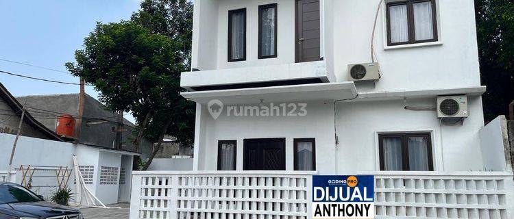 Rumah 2 lantai,bangunan baru,minimalis modern,siap huni,lokasi strategis di Ciangsana belakang kota wisata,Bogor  1