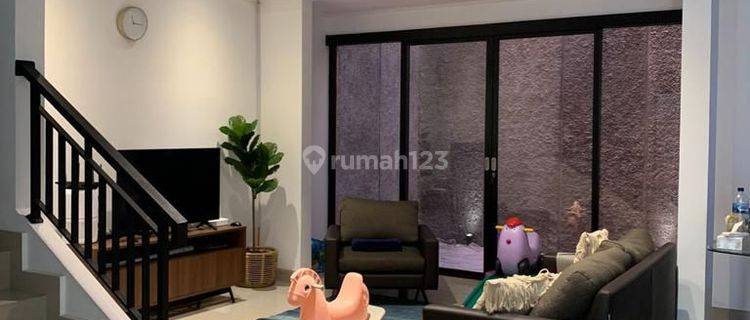 Rumah 2 Lantai Di Kelapa Puan,kelapa Gading,jakarta Timur,semi Furnished,lokasi Strategis  1