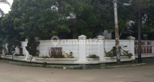 2-Story Hook House, Flood-Free in Cipinang Indah, Cipinang Muara, Jatinegara 1