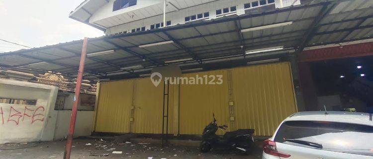 Disewakan Ruko Gandeng 2 Lantai Di Pinggir Jln Kolonel Sugiono Jakarta 1