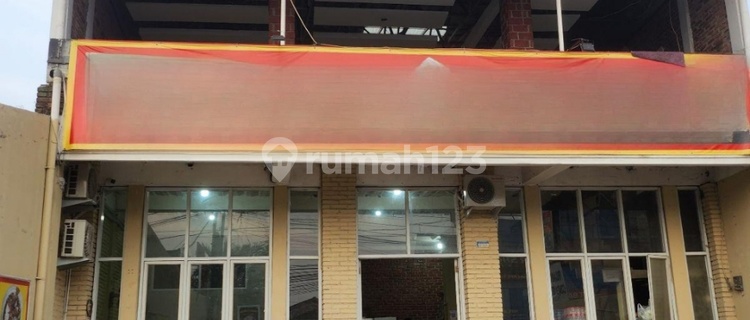 For Rent Commercial Shop Former Restaurant on Jatiwaringin Raya, Bekasi City 1