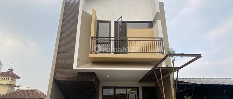 Rumah Scandinavian Full Furnished Ready Di Cilangkap,bebas Banjir 1