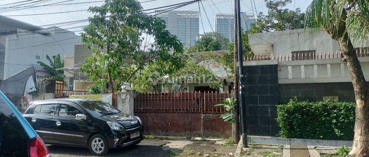 Bangunan kokoh dihitung tanah di kawasan elit Menteng, jkt pusat 1